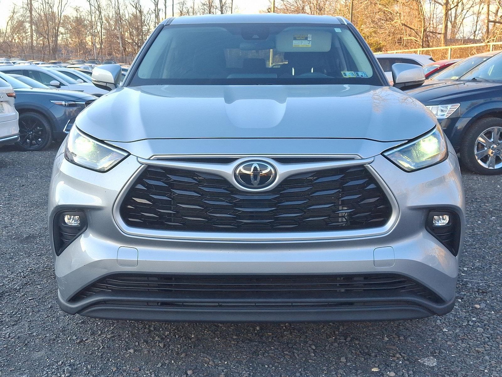 2022 Toyota Highlander Vehicle Photo in Trevose, PA 19053