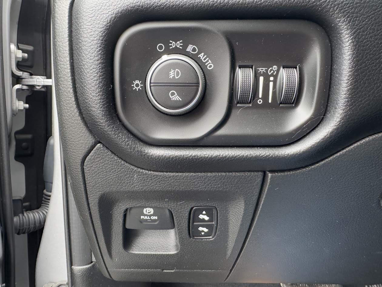 2019 Ram 1500 Vehicle Photo in BOONVILLE, IN 47601-9633