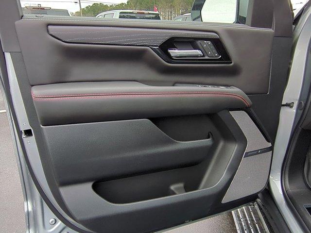 2025 GMC Yukon XL Vehicle Photo in ALBERTVILLE, AL 35950-0246