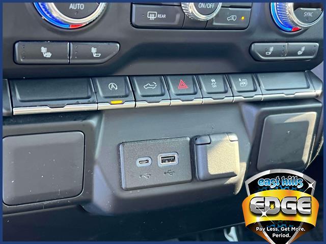 2021 GMC Sierra 1500 Vehicle Photo in Roslyn, NY 11576