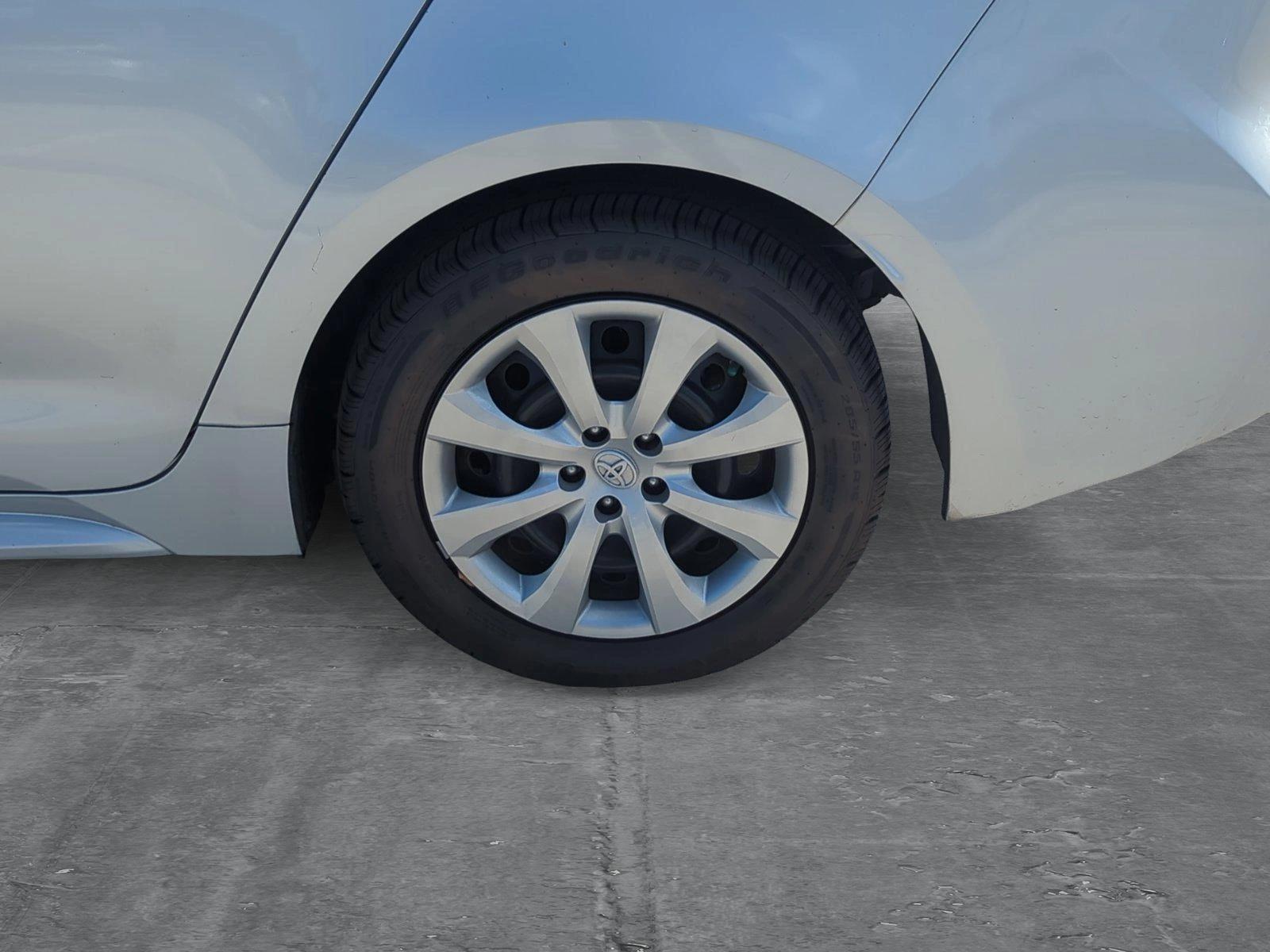 2020 Toyota Corolla Vehicle Photo in Pembroke Pines, FL 33027