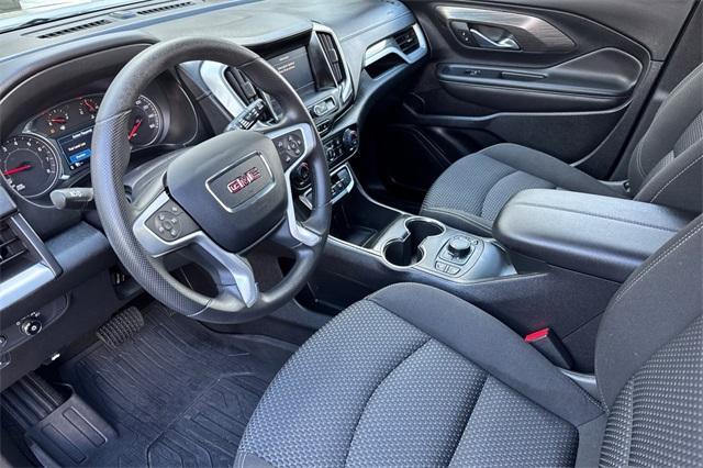 2023 GMC Terrain Vehicle Photo in ELK GROVE, CA 95757-8703