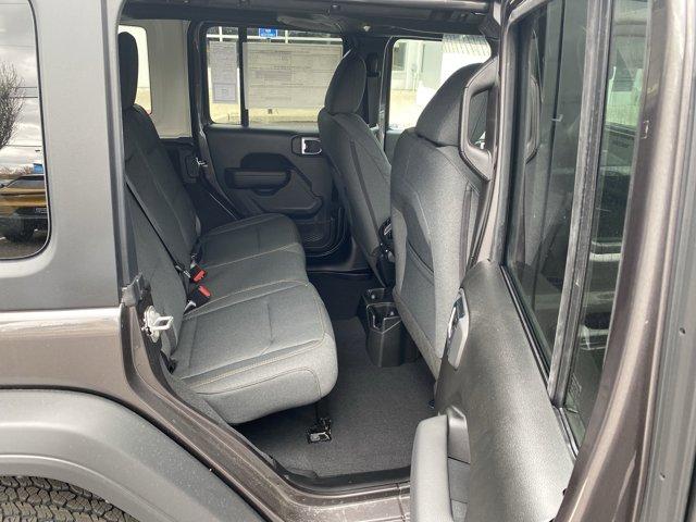 2025 Jeep Wrangler Vehicle Photo in Doylsetown, PA 18901
