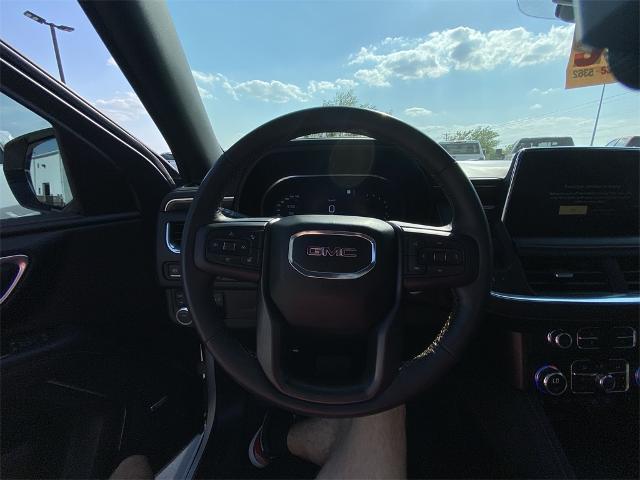 2022 GMC Yukon XL Vehicle Photo in Greenville, TX 75402