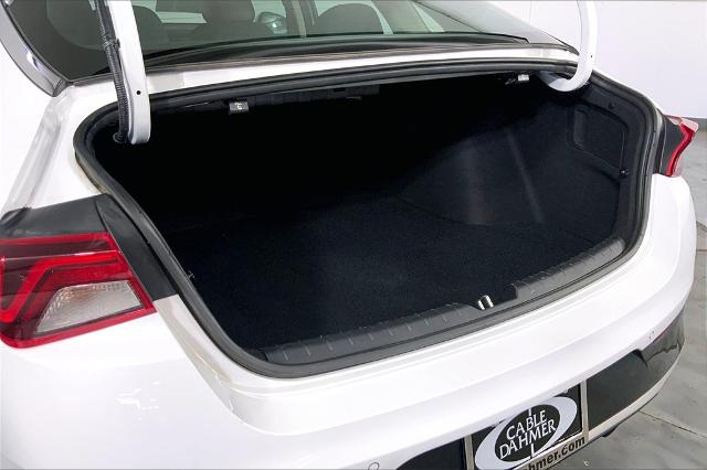 2022 Kia K5 Vehicle Photo in Lees Summit, MO 64086