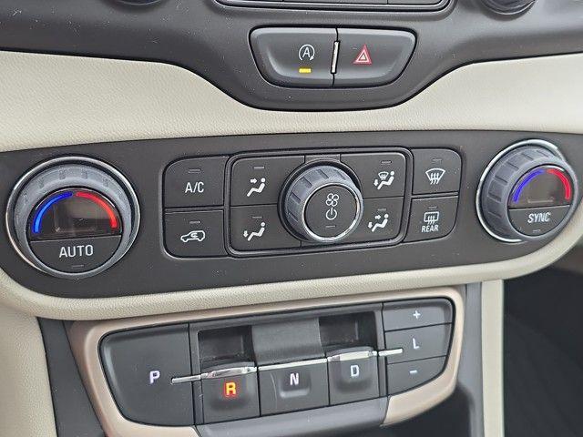 2022 GMC Terrain Vehicle Photo in Pleasant Hills, PA 15236