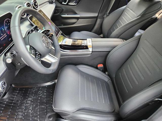 2025 Mercedes-Benz C-Class Vehicle Photo in HOUSTON, TX 77079