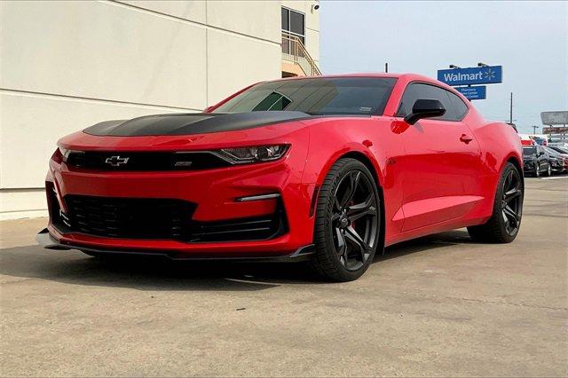 2022 Chevrolet Camaro Vehicle Photo in TOPEKA, KS 66609-0000