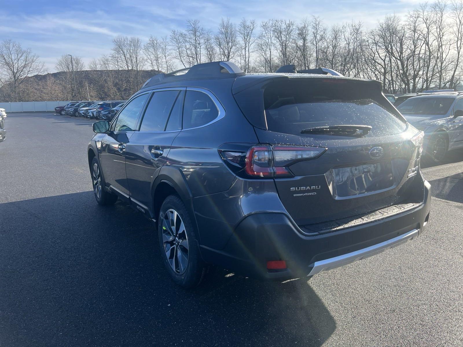 2025 Subaru Outback Vehicle Photo in Mechanicsburg, PA 17050