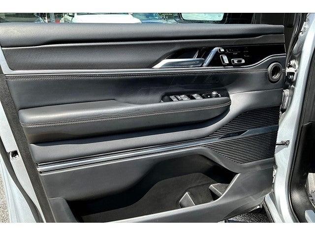 2024 Jeep Grand Wagoneer L Vehicle Photo in San Antonio, TX 78230