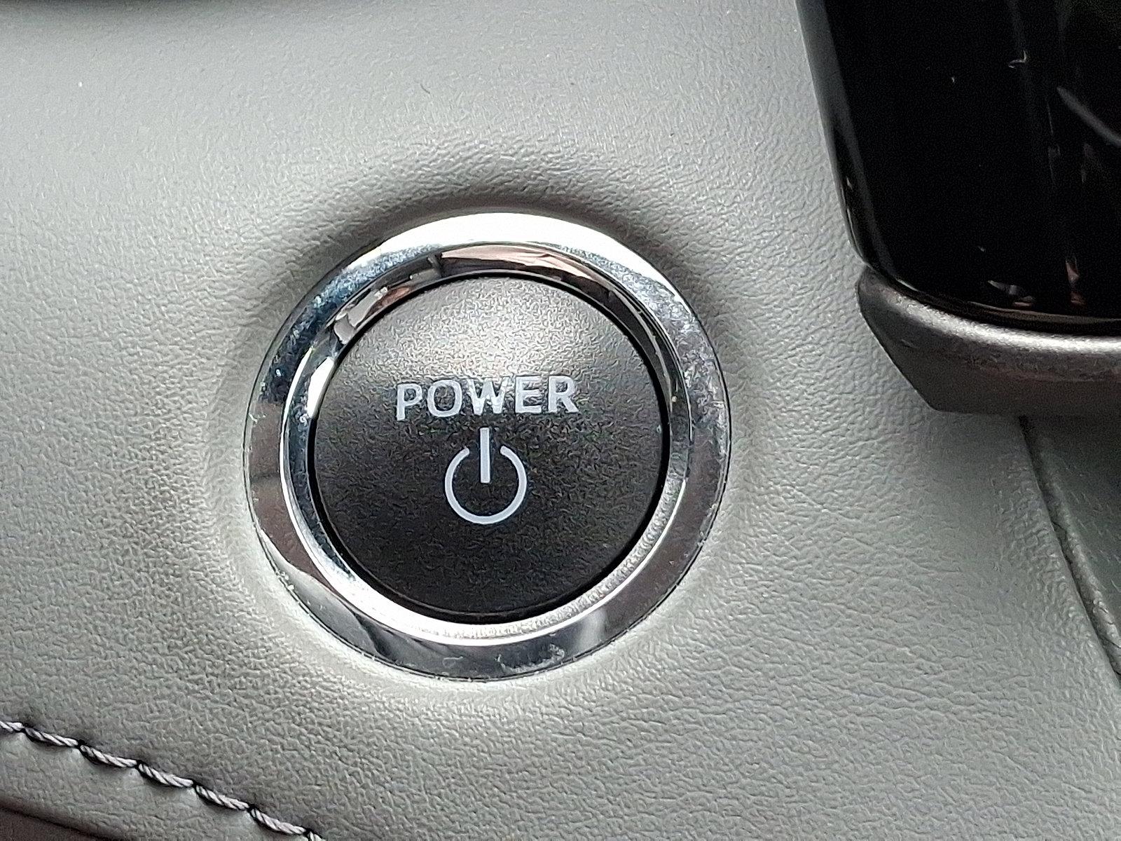 2023 Toyota Highlander Vehicle Photo in Trevose, PA 19053
