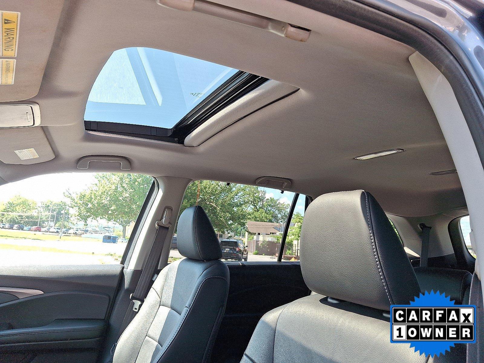 2022 Honda Pilot Vehicle Photo in Harrisburg, PA 17111