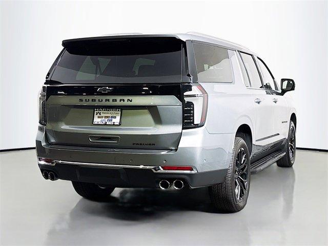 2025 Chevrolet Suburban Vehicle Photo in PUYALLUP, WA 98371-4149