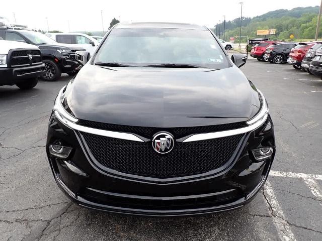 2024 Buick Enclave Vehicle Photo in ZELIENOPLE, PA 16063-2910