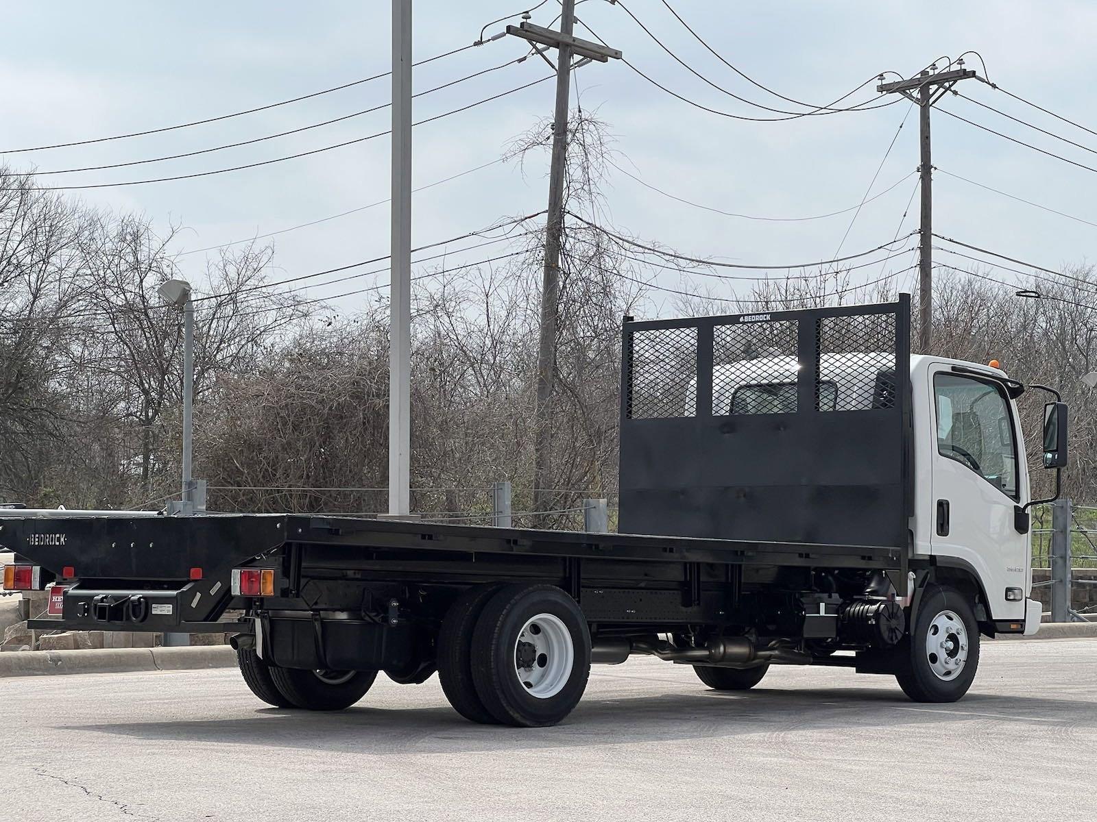 2024 Chevrolet Low Cab Forward 3500 Vehicle Photo in GEORGETOWN, TX 78626-7508