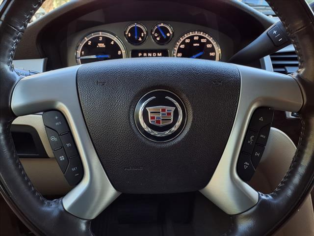 2011 Cadillac Escalade Vehicle Photo in SAN ANTONIO, TX 78230-1001