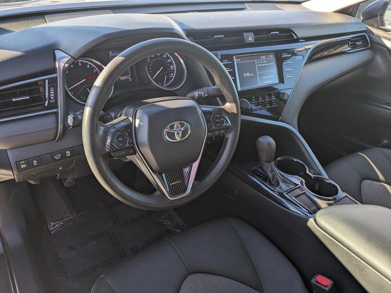 2019 Toyota Camry Vehicle Photo in WEST PALM BEACH, FL 33407-3296