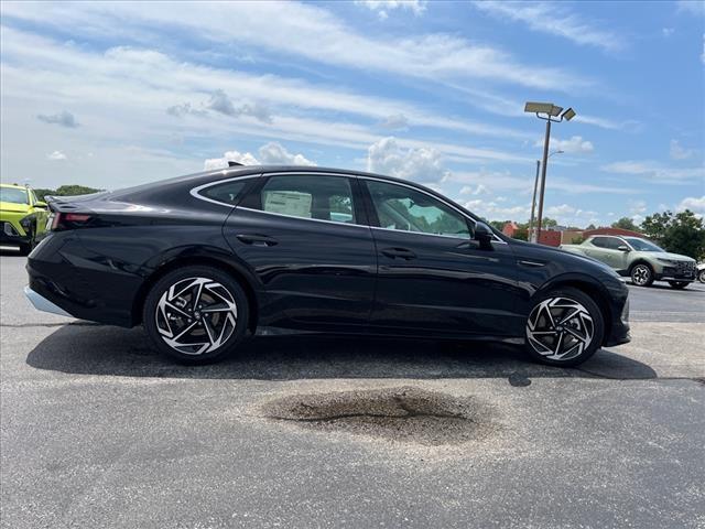 2024 Hyundai SONATA Vehicle Photo in Shiloh, IL 62269