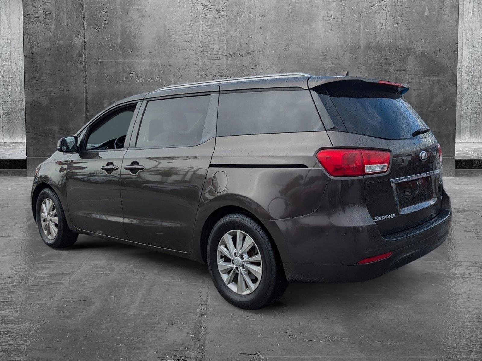 2017 Kia Sedona Vehicle Photo in Winter Park, FL 32792