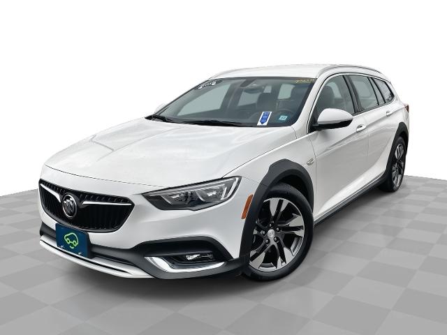 2018 Buick Regal TourX Vehicle Photo in WILLIAMSVILLE, NY 14221-2883