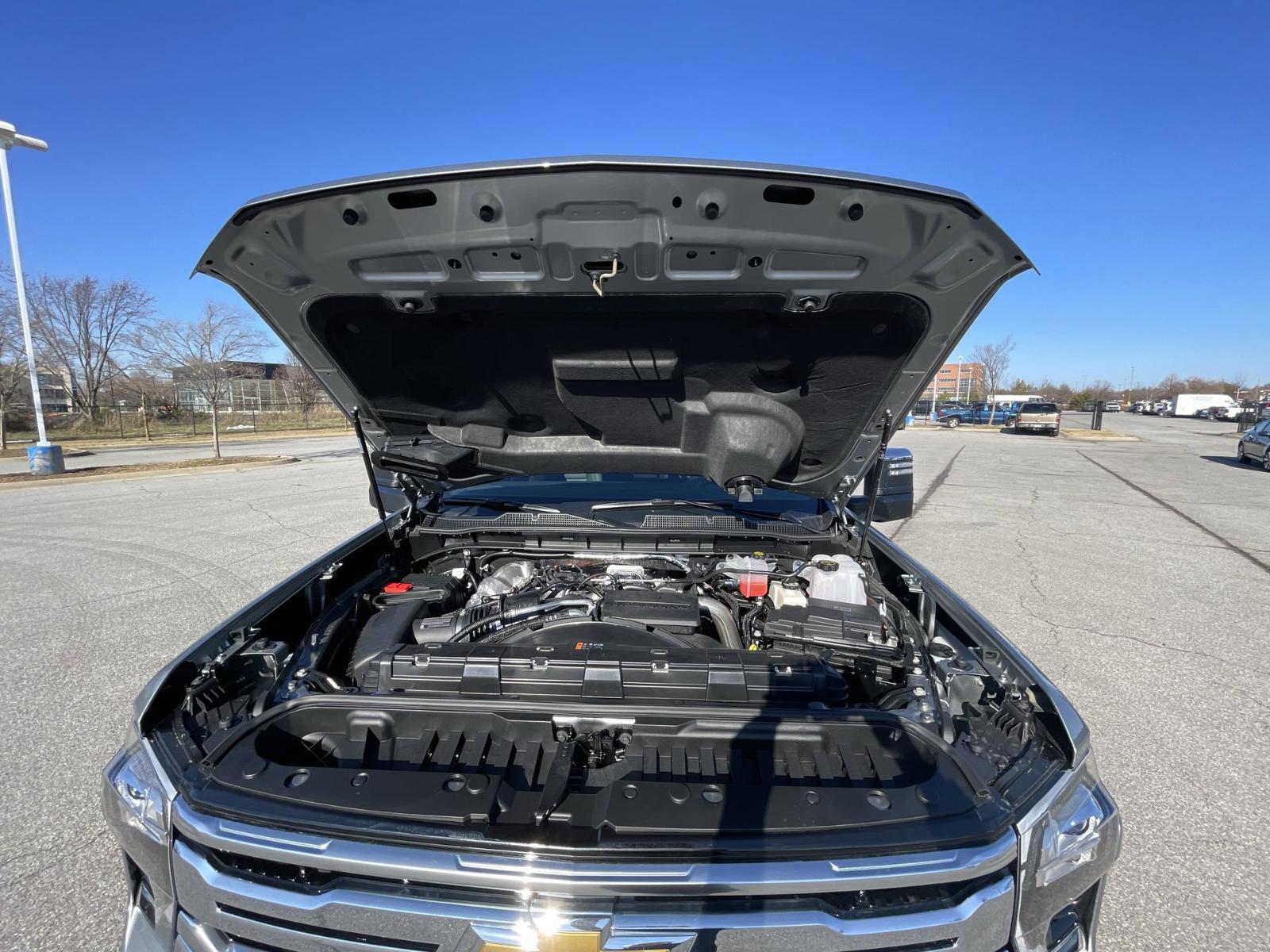 2025 Chevrolet Silverado 2500 HD Vehicle Photo in BENTONVILLE, AR 72712-4322