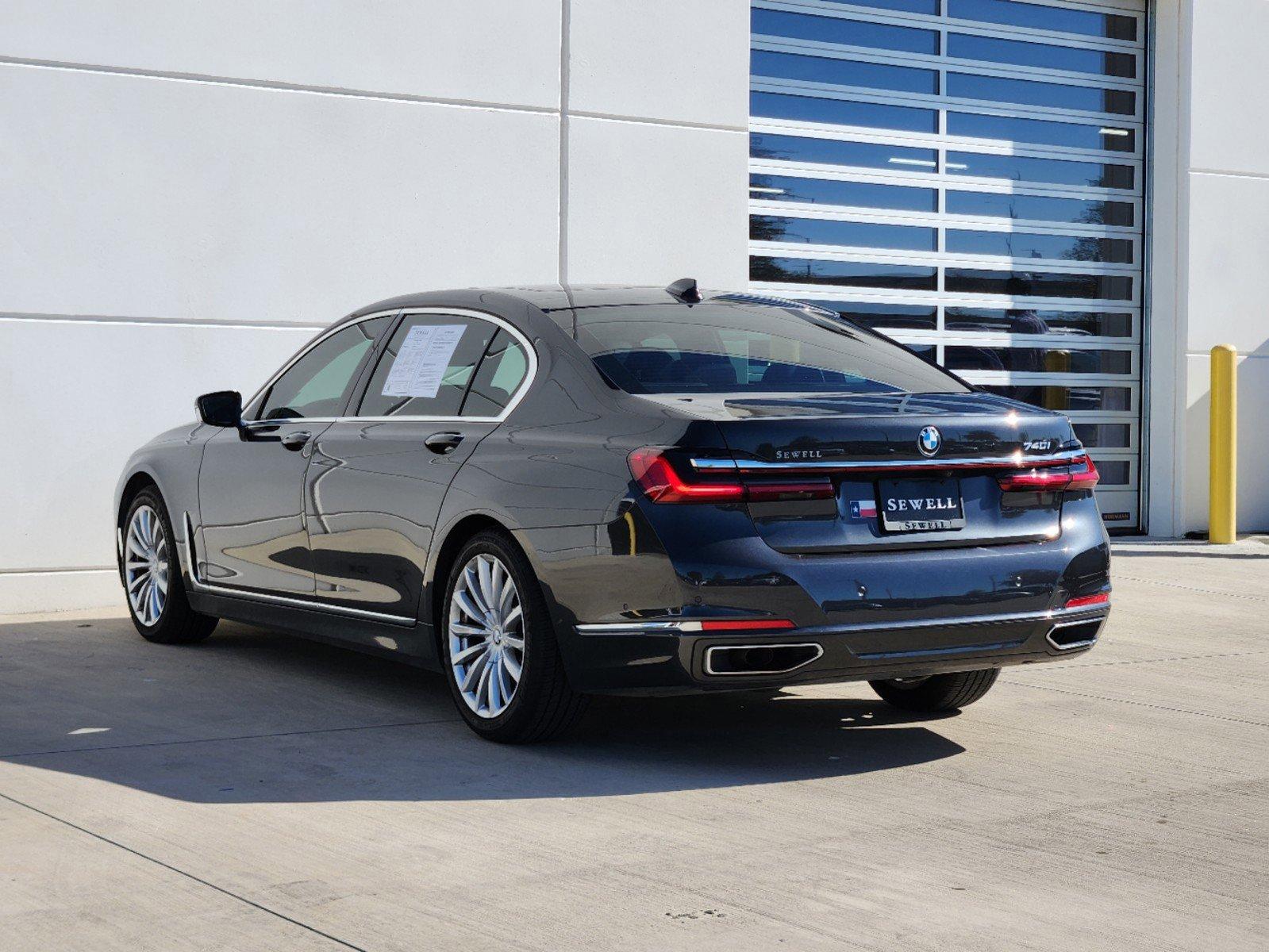 2022 BMW 740i Vehicle Photo in PLANO, TX 75024