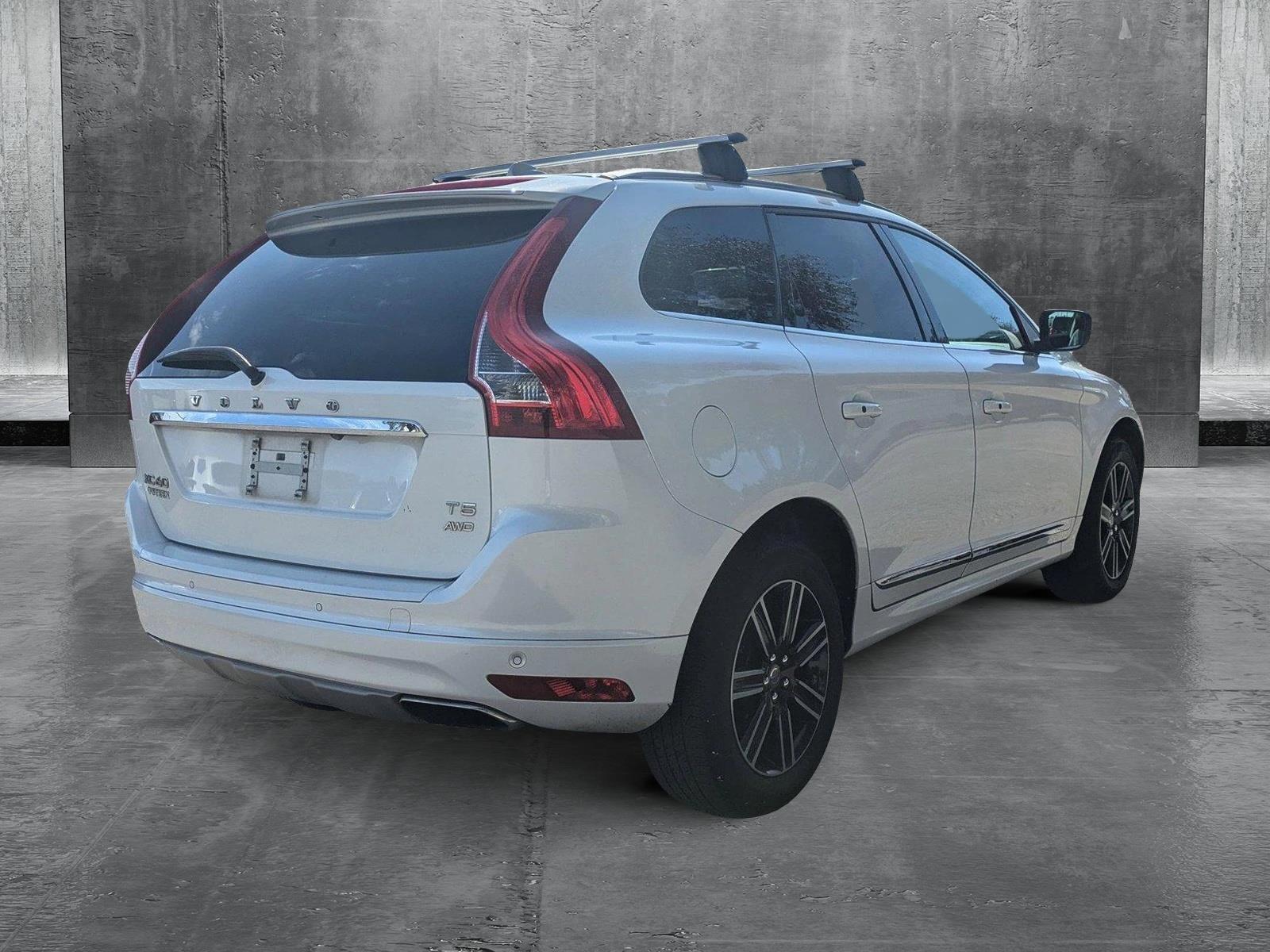 2017 Volvo XC60 Vehicle Photo in Jacksonville, FL 32244