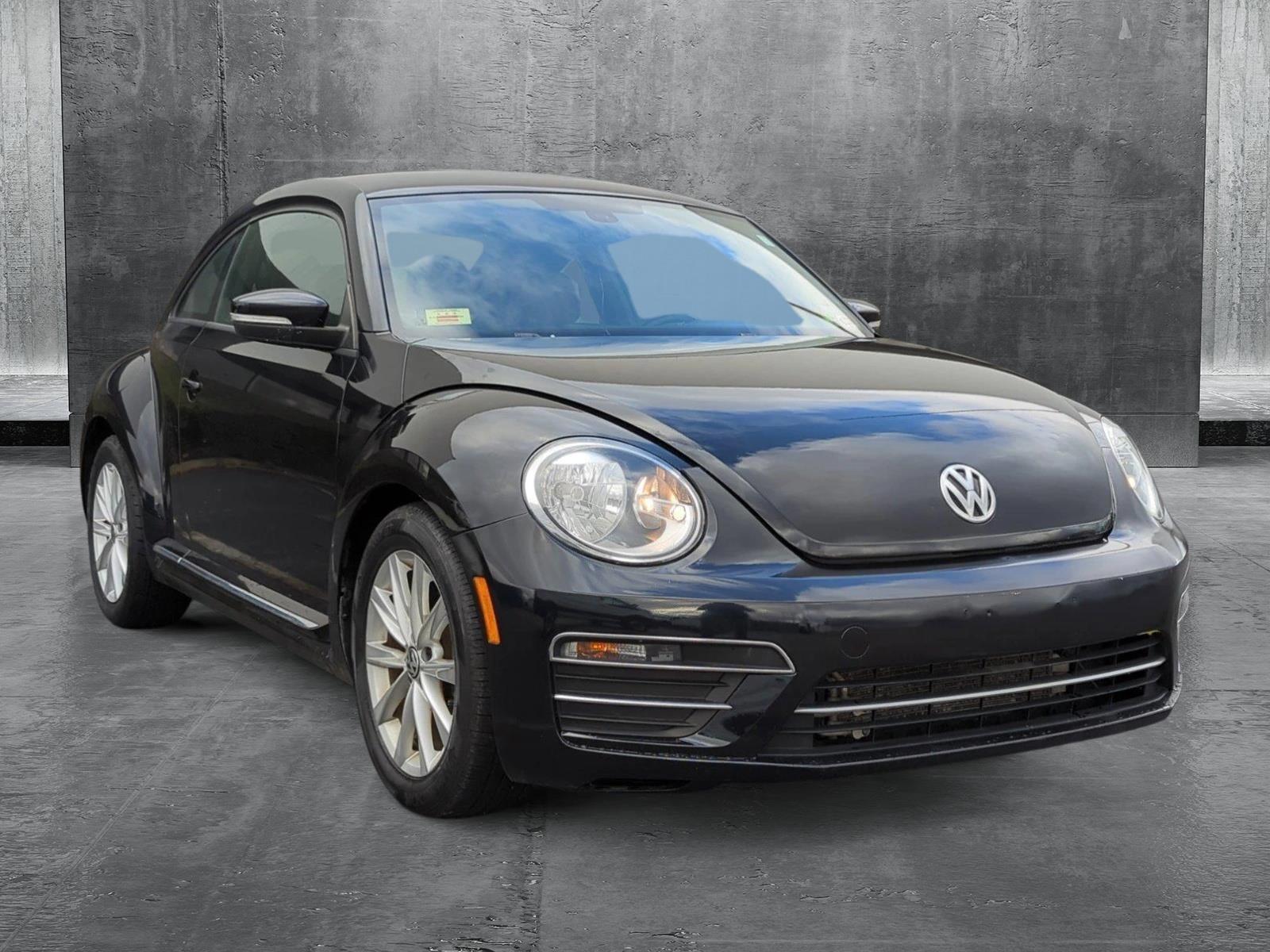 2017 Volkswagen Beetle Vehicle Photo in Memphis, TN 38133