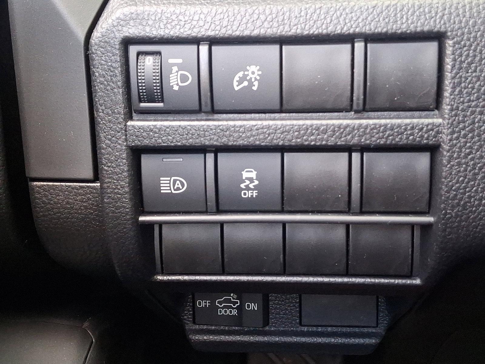 2024 Toyota Tacoma 4WD Vehicle Photo in Trevose, PA 19053