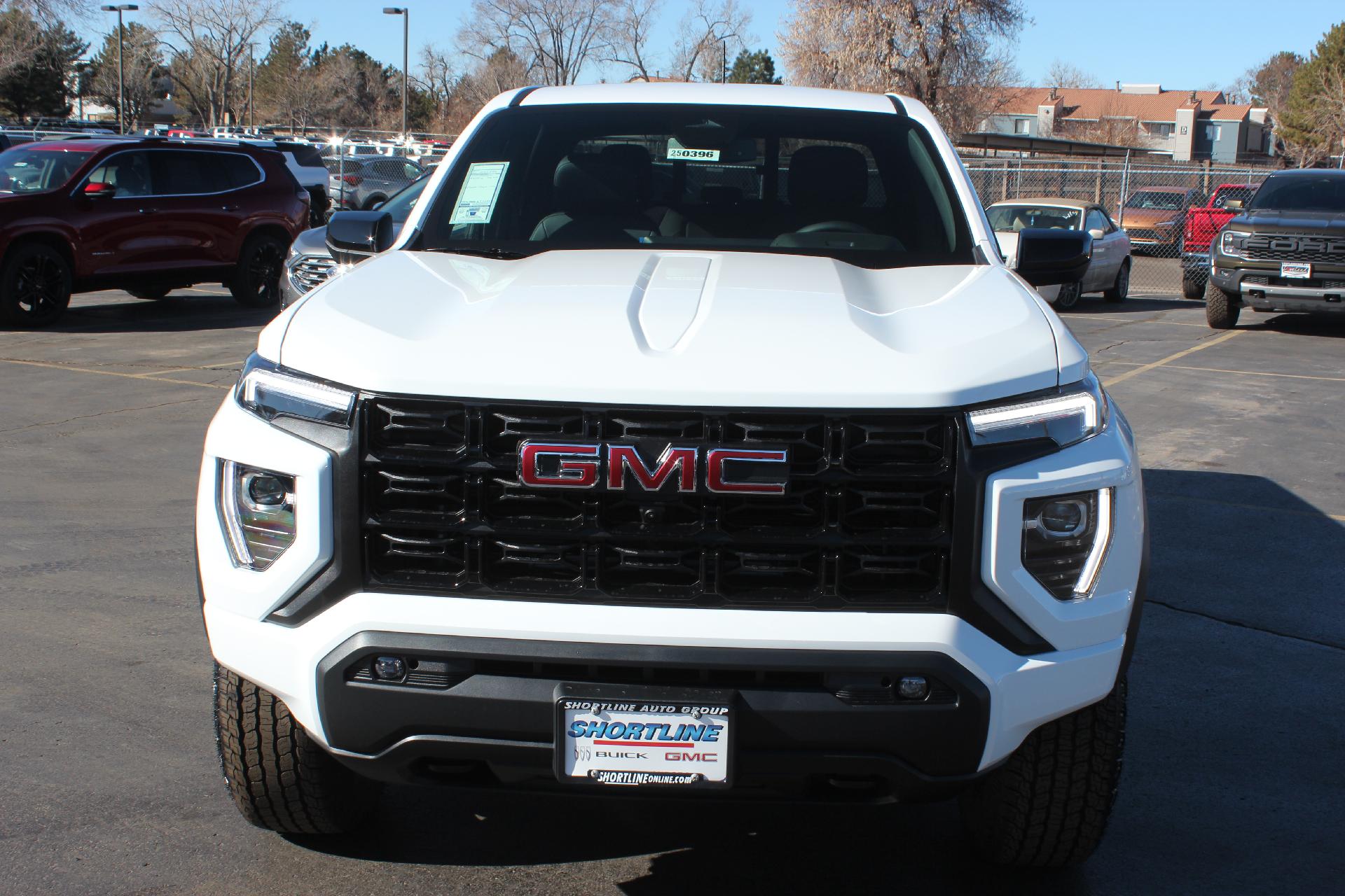 2025 GMC Canyon Vehicle Photo in AURORA, CO 80012-4011