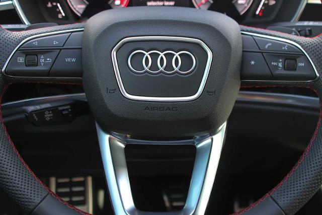 2025 Audi Q3 Vehicle Photo in SUGAR LAND, TX 77478