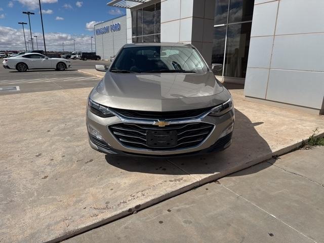 2022 Chevrolet Malibu Vehicle Photo in Winslow, AZ 86047-2439