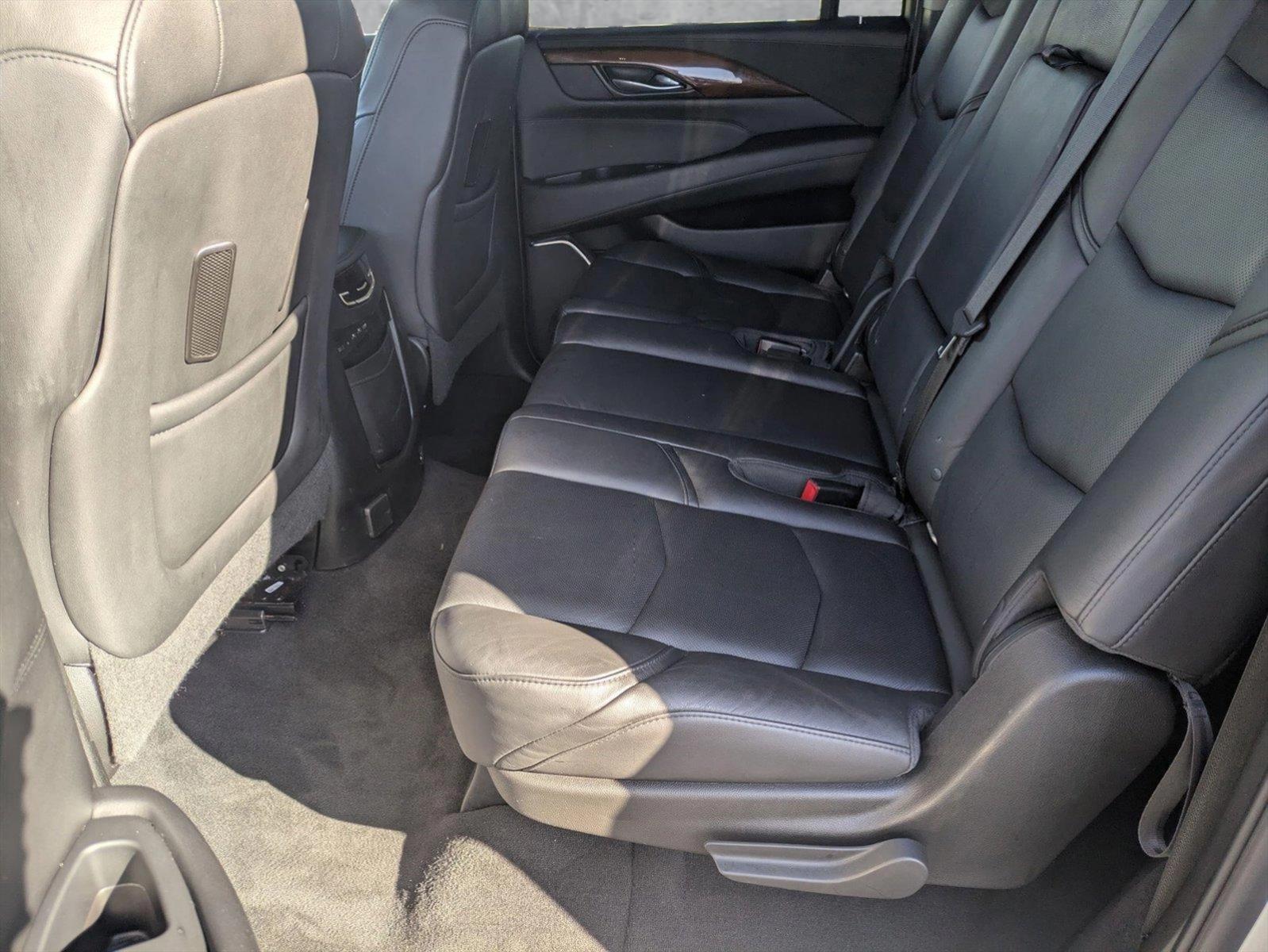 2018 Cadillac Escalade ESV Vehicle Photo in LAUREL, MD 20707-4697