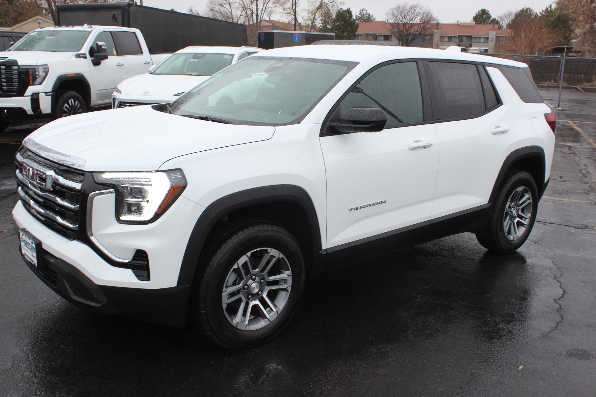2025 GMC Terrain Vehicle Photo in AURORA, CO 80012-4011