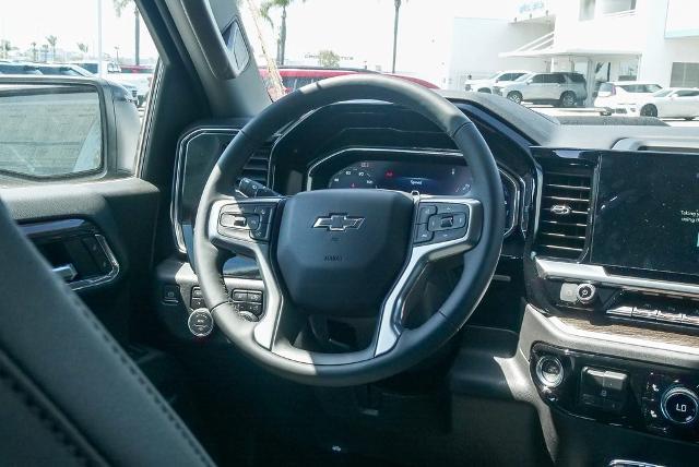 2025 Chevrolet Silverado 1500 Vehicle Photo in VENTURA, CA 93003-8585