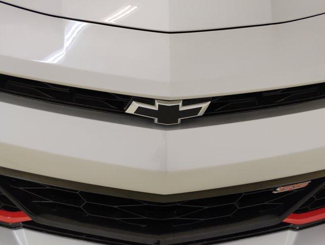 2018 Chevrolet Camaro Vehicle Photo in PINEVILLE, NC 28134-8495