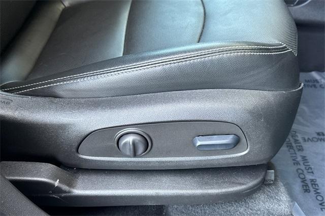 2023 GMC Terrain Vehicle Photo in ELK GROVE, CA 95757-8703