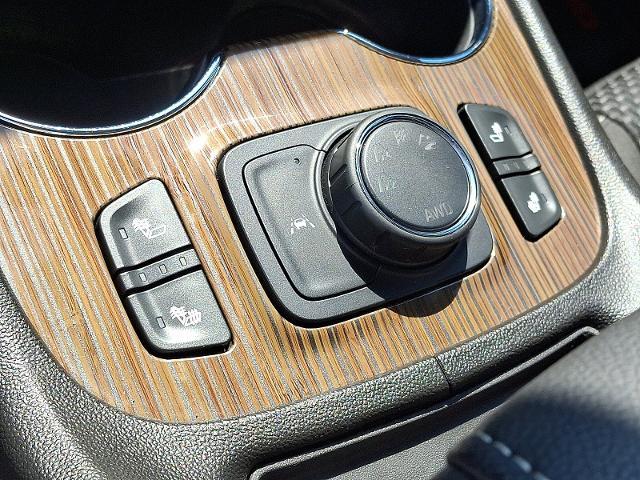 2023 GMC Acadia Vehicle Photo in TREVOSE, PA 19053-4984