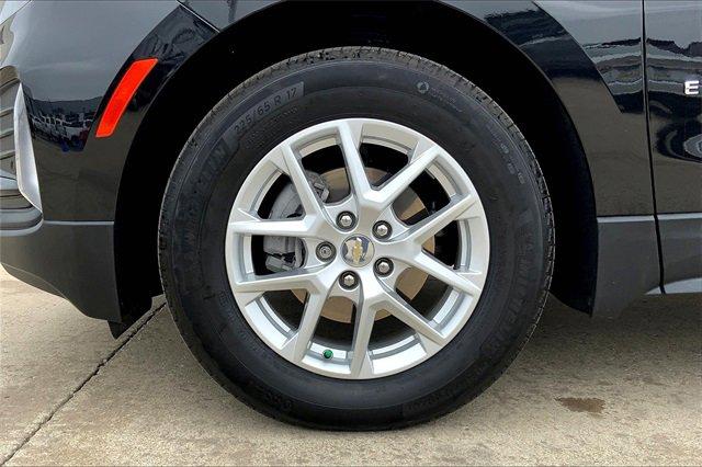 2022 Chevrolet Equinox Vehicle Photo in TOPEKA, KS 66609-0000