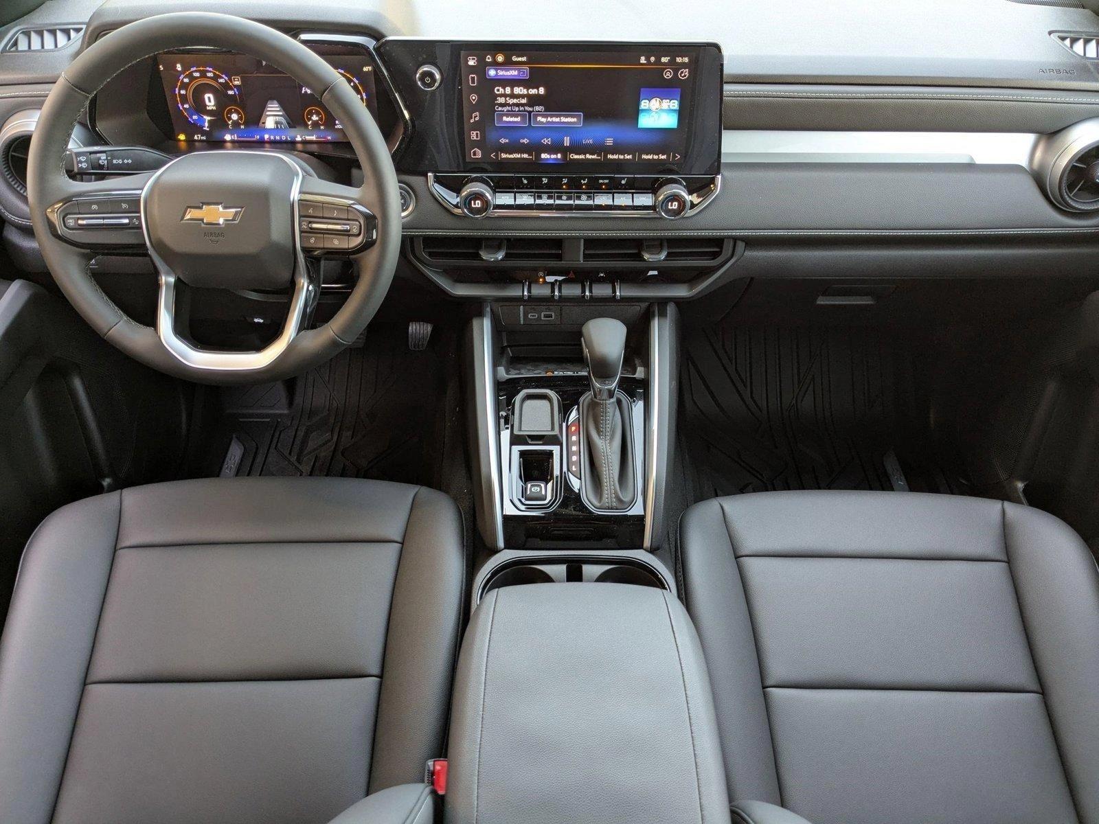 2025 Chevrolet Colorado Vehicle Photo in VALENCIA, CA 91355-1705