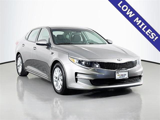2017 Kia Optima Vehicle Photo in Puyallup, WA 98371