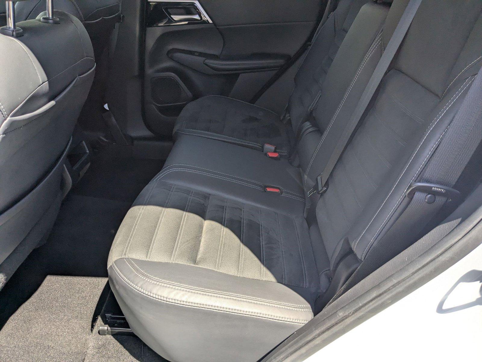 2022 Mitsubishi Outlander Vehicle Photo in Miami, FL 33135