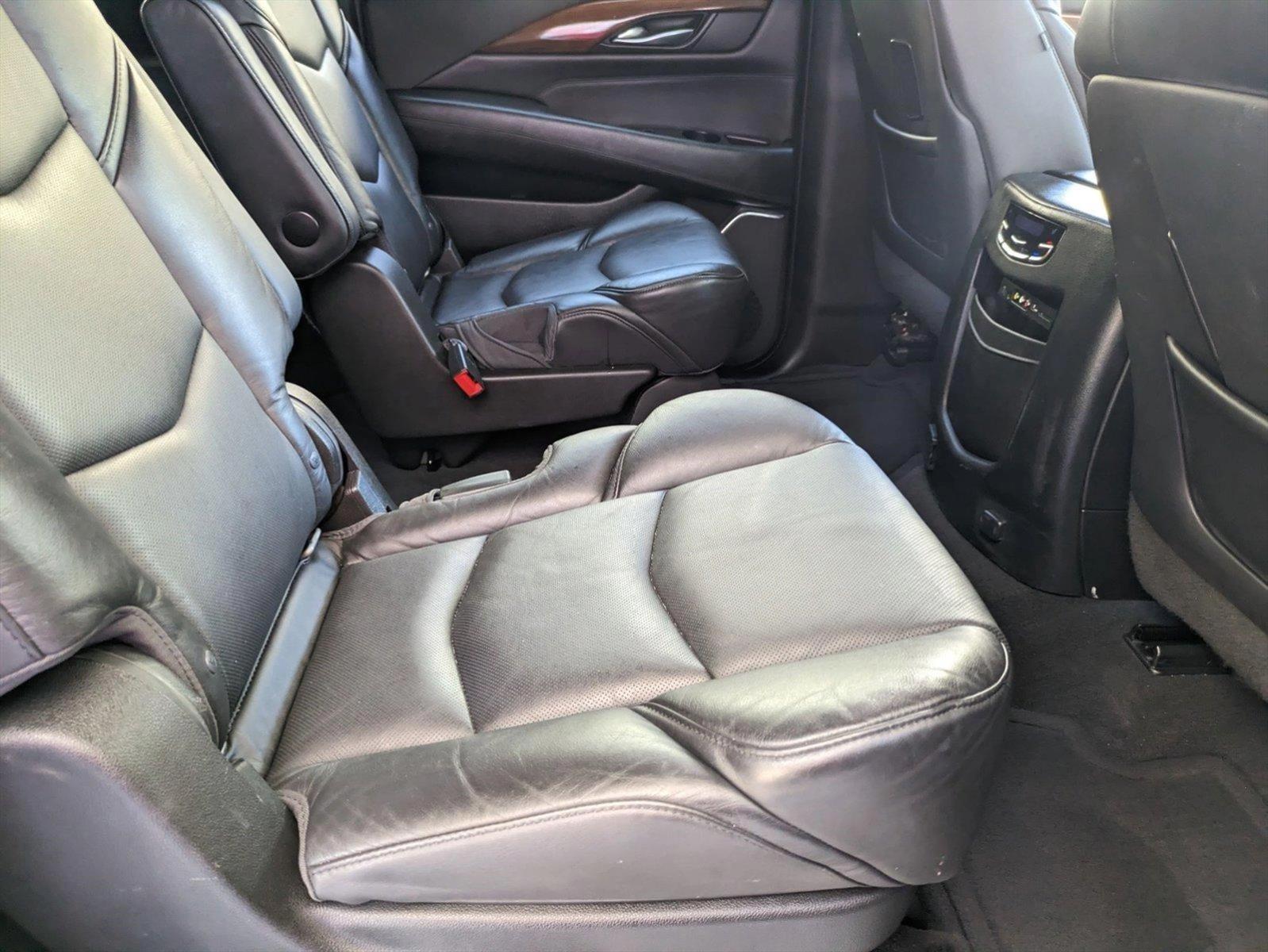 2015 Cadillac Escalade ESV Vehicle Photo in GREENACRES, FL 33463-3207