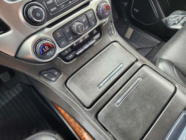 2019 Chevrolet Suburban Vehicle Photo in HOUSTON, TX 77079