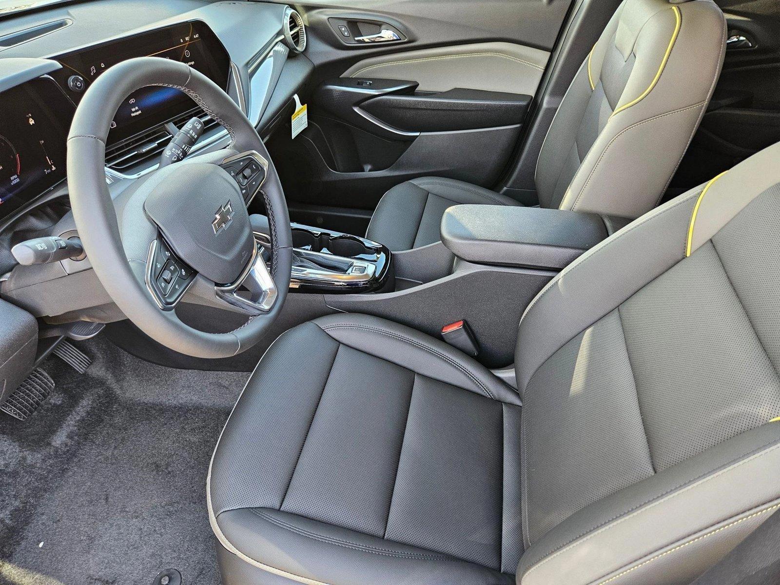 2025 Chevrolet Trax Vehicle Photo in PEORIA, AZ 85382-3715