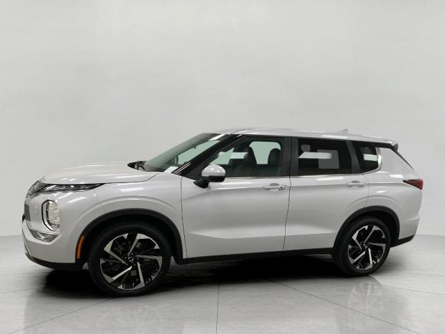 2023 Mitsubishi Outlander Vehicle Photo in Appleton, WI 54913