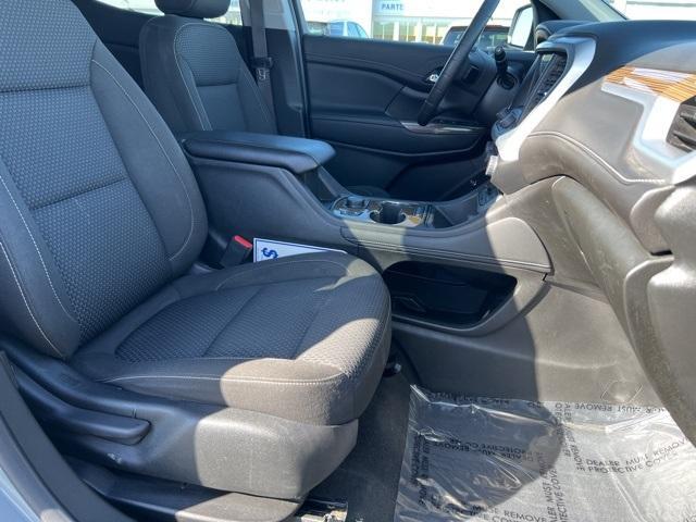 2023 GMC Acadia Vehicle Photo in GREEN BAY, WI 54304-5303