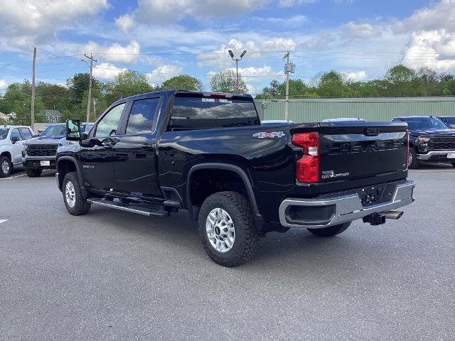2024 Chevrolet Silverado 2500 HD Vehicle Photo in GARDNER, MA 01440-3110