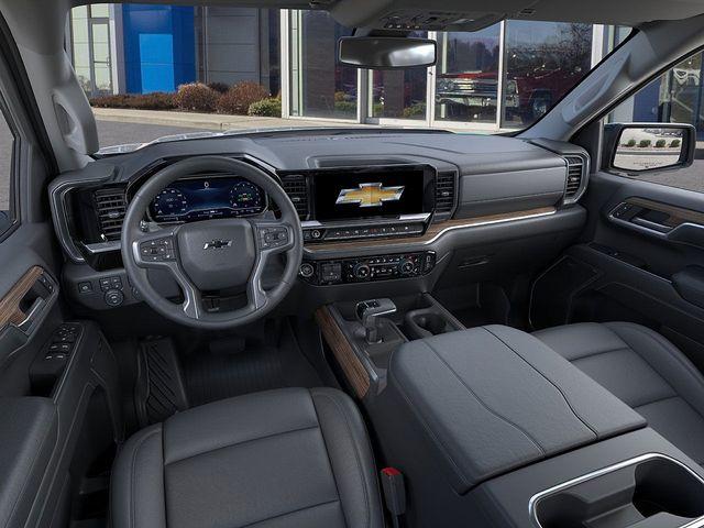 2025 Chevrolet Silverado 1500 Vehicle Photo in DANBURY, CT 06810-5034