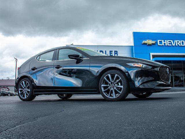 2024 Mazda Mazda3 Hatchback Vehicle Photo in MADISON, IN 47250-1611
